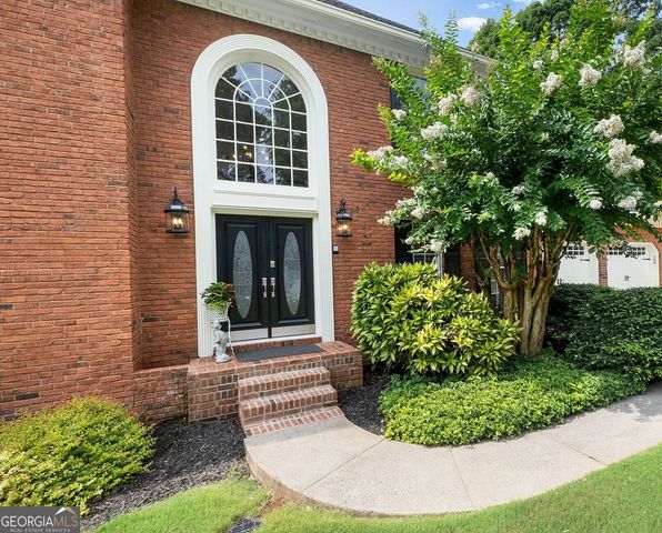 122 N Lakeside Drive NW, Kennesaw, GA 30144