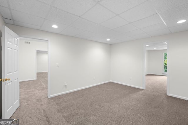 122 N Lakeside Drive NW, Kennesaw, GA 30144