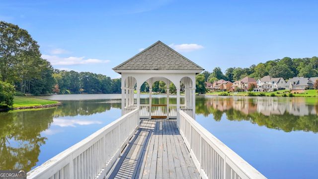 122 N Lakeside Drive NW, Kennesaw, GA 30144