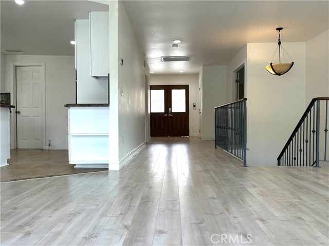 22700 Cascade Drive, Canyon Lake, CA 92587