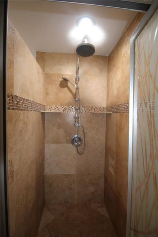 2436 NAVAREZ AVENUE, Safety Harbor, FL 34695