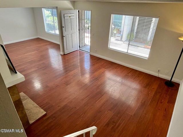 540 Spring Road 94, Moorpark, CA 93021