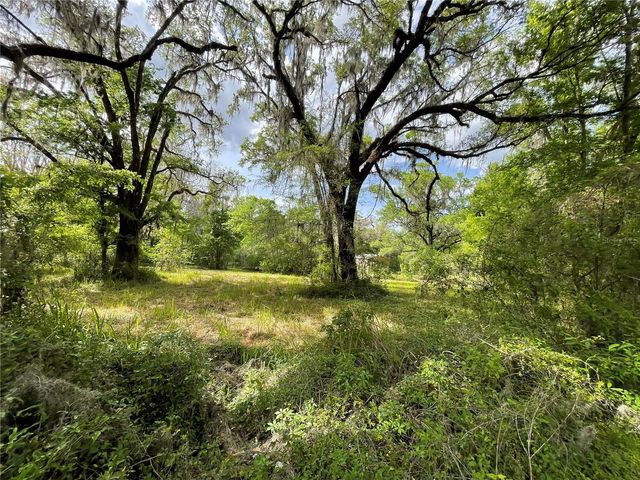 17400 NW 120TH AVE ROAD, Reddick, FL 32686