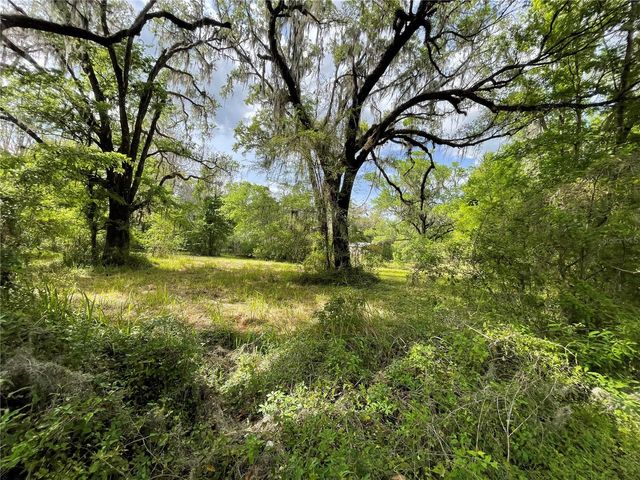 17400 NW 120TH AVE ROAD, Reddick, FL 32686