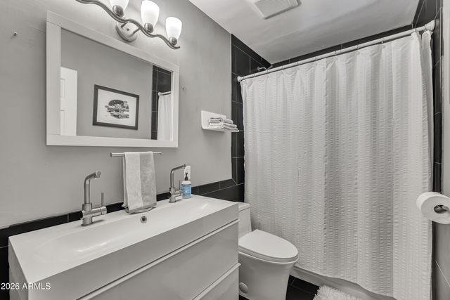 3621 N NAVAJO Trail, Scottsdale, AZ 85251