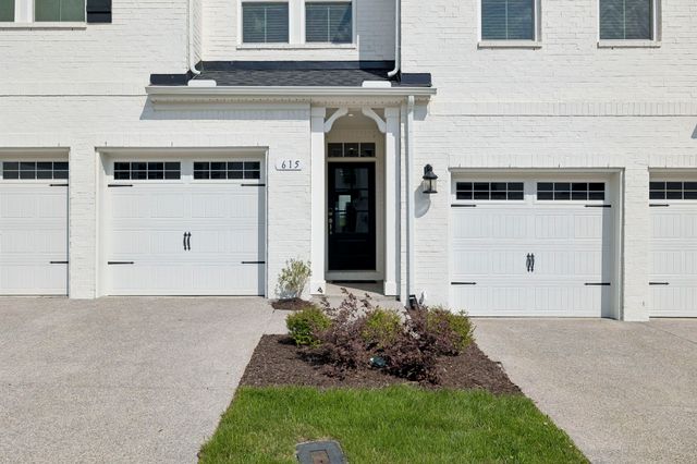 615 Club View Way, Mount Juliet, TN 37122