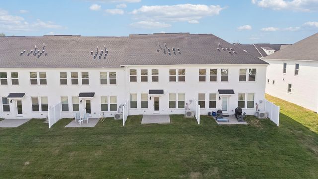 615 Club View Way, Mount Juliet, TN 37122