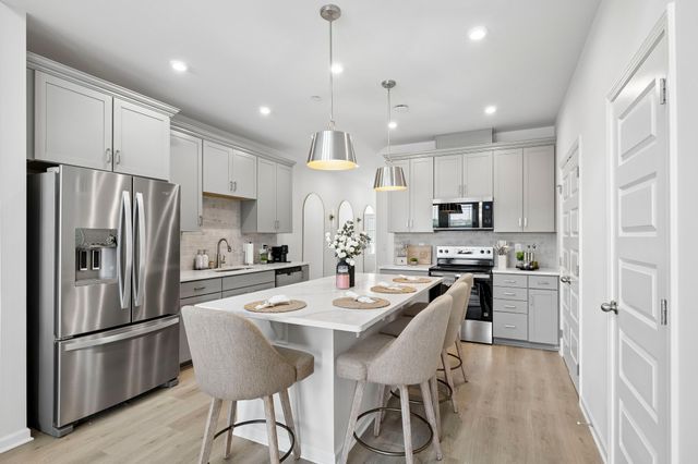 615 Club View Way, Mount Juliet, TN 37122