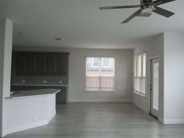 3905 Holly Springs Lane, Kaufman, TX 75142