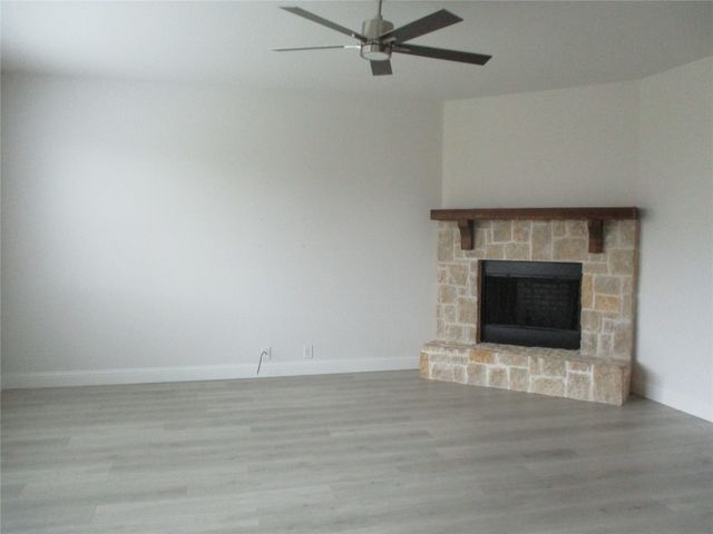 3905 Holly Springs Lane, Kaufman, TX 75142