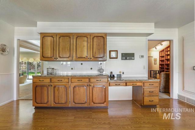2018 Rancho Vista Dr, Twin Falls, ID 83301