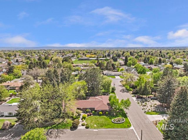 2018 Rancho Vista Dr, Twin Falls, ID 83301