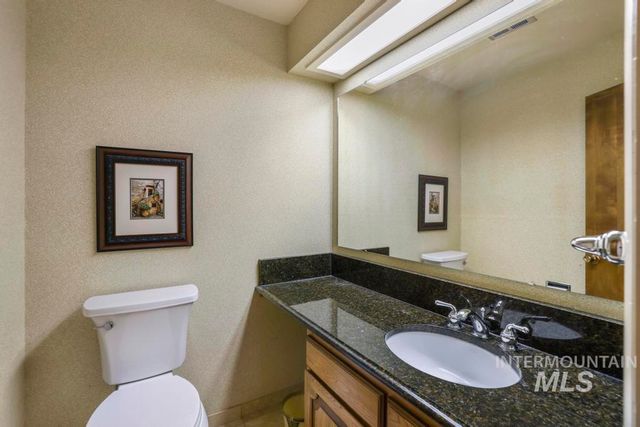 2018 Rancho Vista Dr, Twin Falls, ID 83301