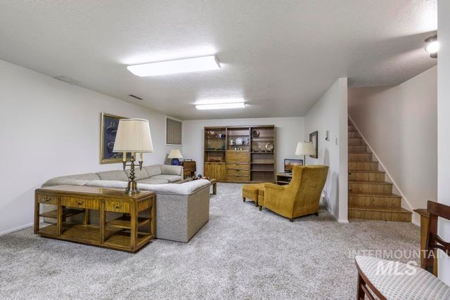 2018 Rancho Vista Dr, Twin Falls, ID 83301