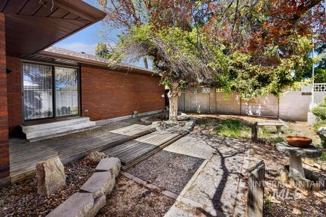 2018 Rancho Vista Dr, Twin Falls, ID 83301