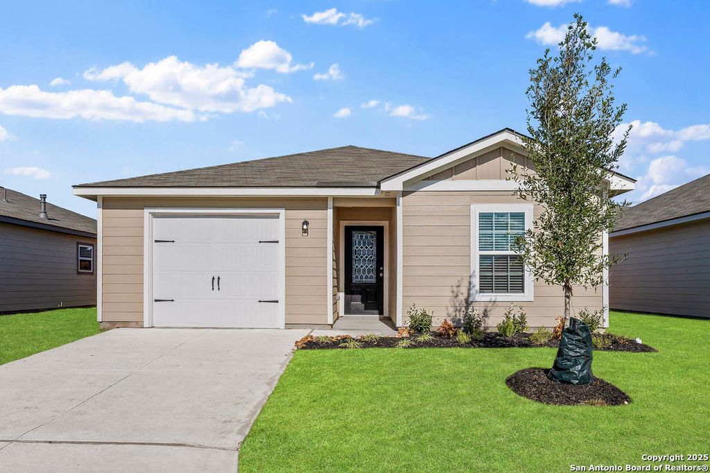 3418 Warlow Branch, San Antonio, TX 78109