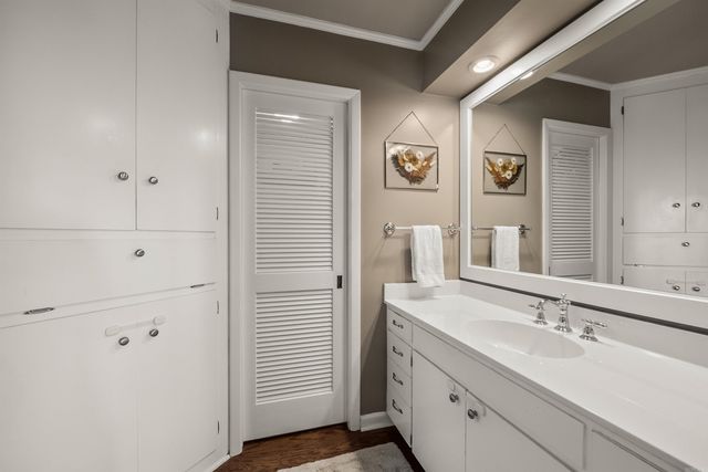 25 Point South Circle, Little Rock, AR 72211