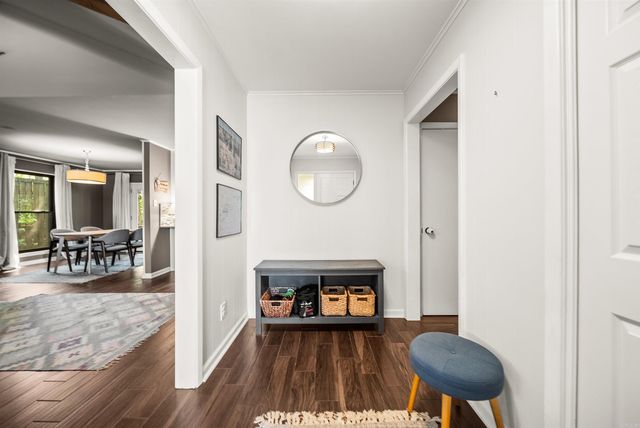 25 Point South Circle, Little Rock, AR 72211