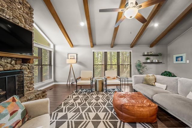 25 Point South Circle, Little Rock, AR 72211
