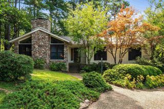 25 Point South Circle, Little Rock, AR 72211