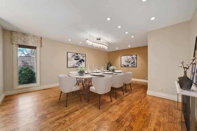 3926 Raintree Lane, Northbrook, IL 60062