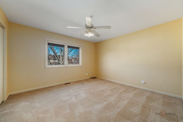 3926 Raintree Lane, Northbrook, IL 60062