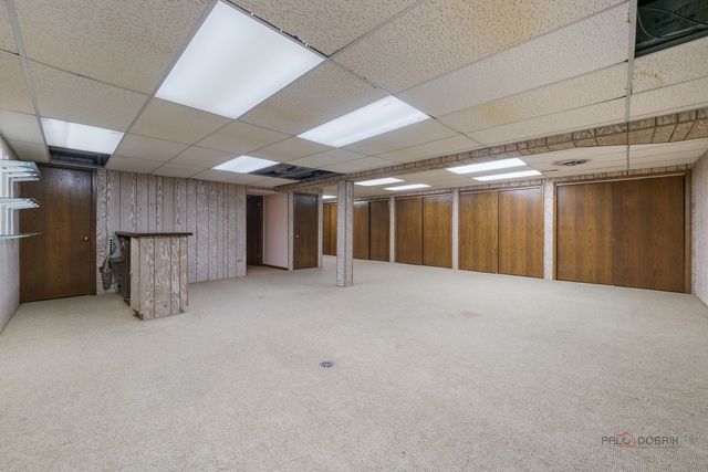 3926 Raintree Lane, Northbrook, IL 60062