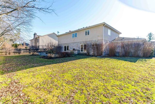 3926 Raintree Lane, Northbrook, IL 60062