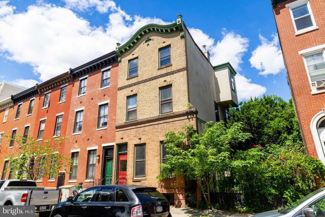 1717 MOUNT VERNON ST, Philadelphia, PA 19130