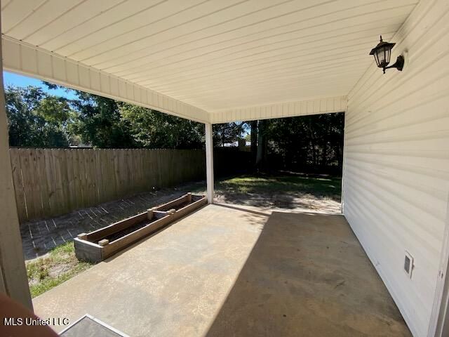 3429 N 7th Street, Ocean Springs, MS 39564