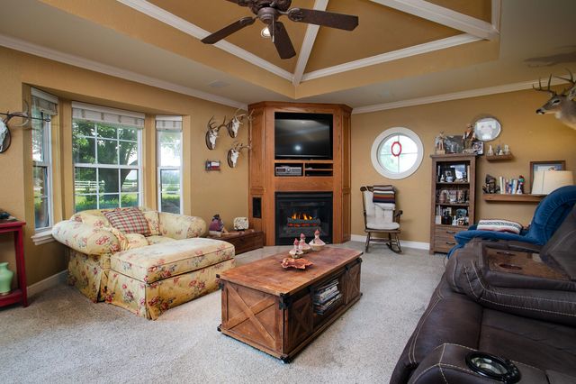 1801 W Holiday, Fate, TX 75087