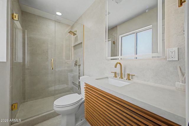 8202 E SELLS Drive, Scottsdale, AZ 85251