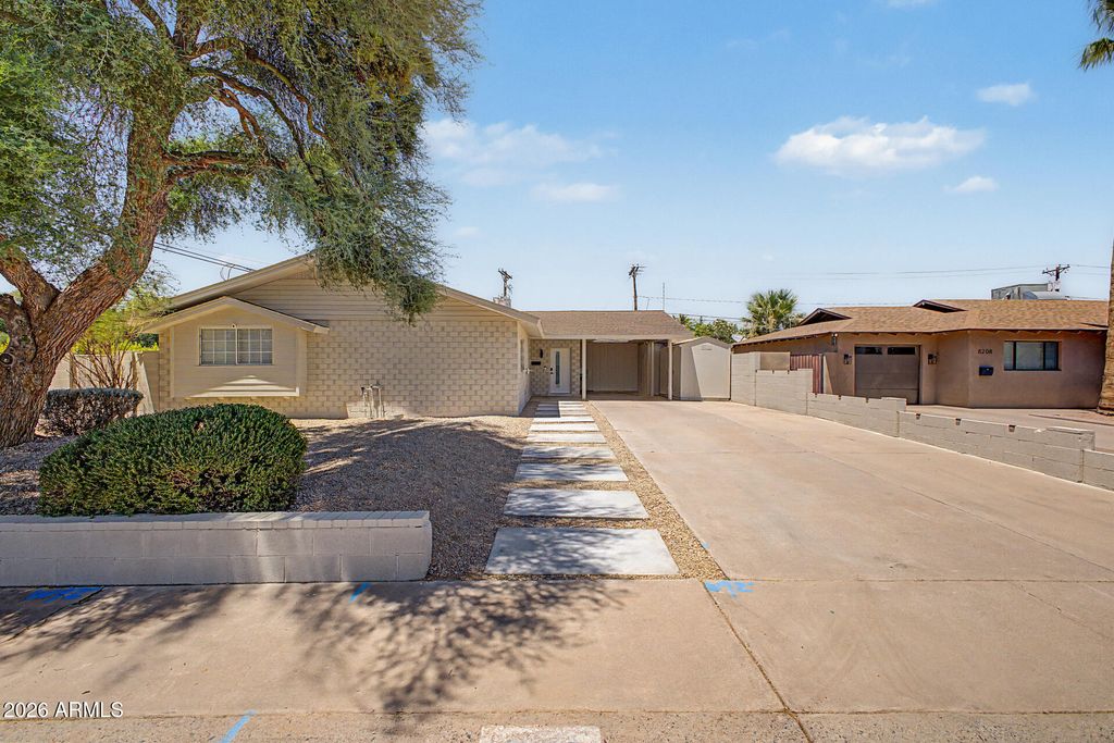 8202 E SELLS Drive, Scottsdale, AZ 85251 — photo 3