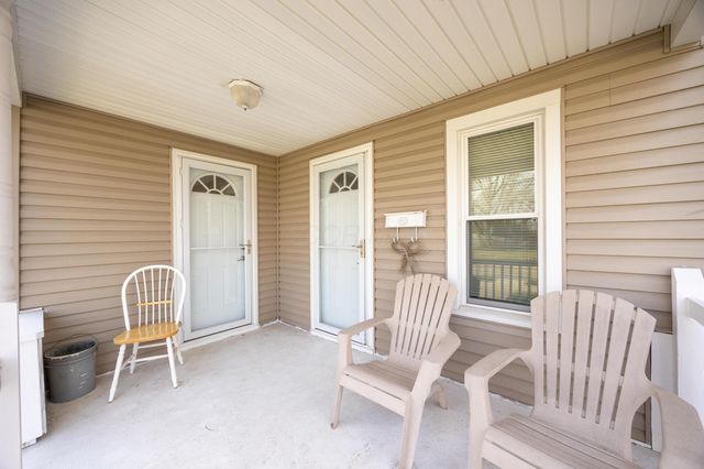 287 College Street, Groveport, OH 43125
