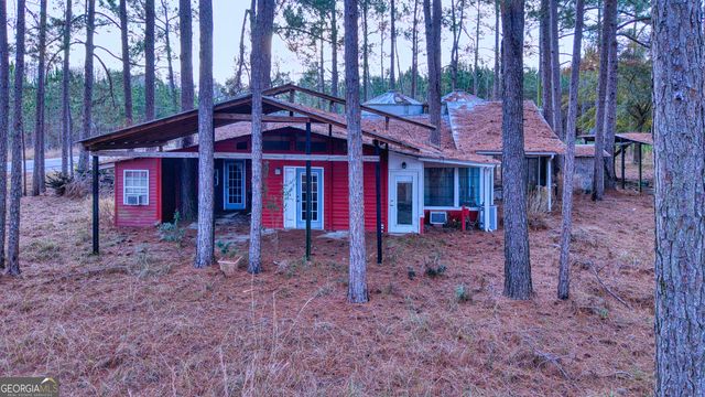 4421 Albert Rahn Road, Glennville, GA 30427