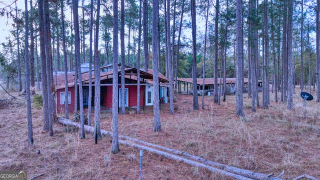 4421 Albert Rahn Road, Glennville, GA 30427