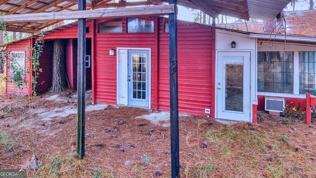 4421 Albert Rahn Road, Glennville, GA 30427