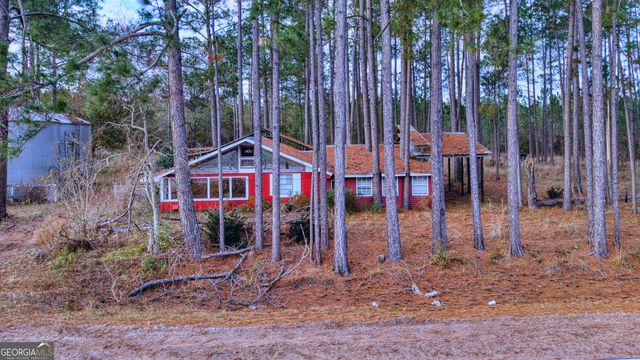 4421 Albert Rahn Road, Glennville, GA 30427