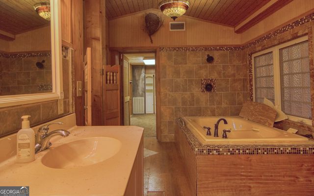 4421 Albert Rahn Road, Glennville, GA 30427