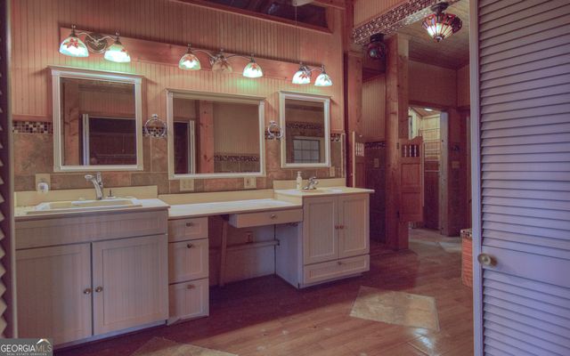 4421 Albert Rahn Road, Glennville, GA 30427