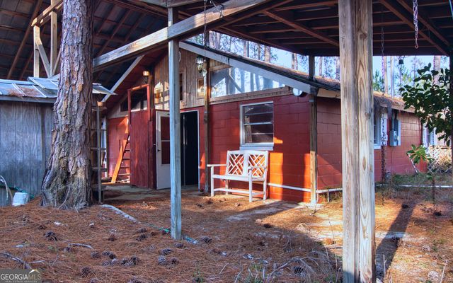 4421 Albert Rahn Road, Glennville, GA 30427