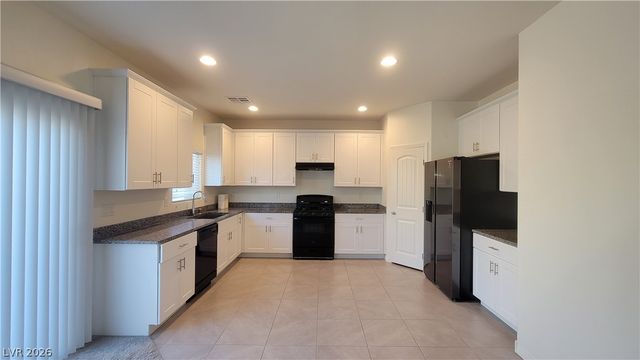 8772 Belle Castle Court, Las Vegas, NV 89148