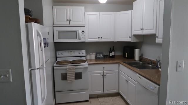 4917 Crooks Road L5, Royal Oak, MI 48073