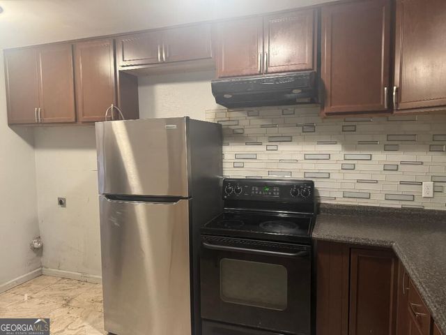 1961 Whitehall Forest Court SE, Atlanta, GA 30316