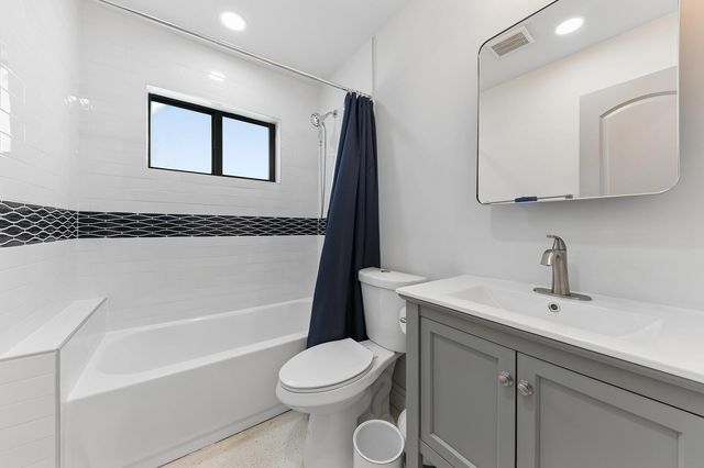 405 CHAPEL HILL Boulevard, Boynton Beach, FL 33435