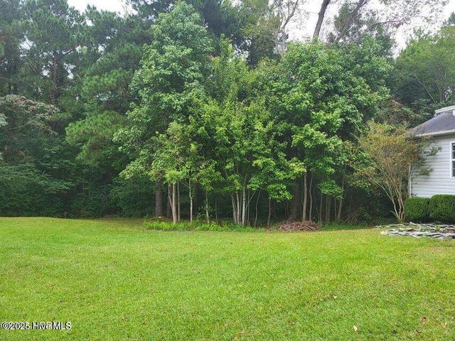 124 Villa Park Drive, Hubert, NC 28539