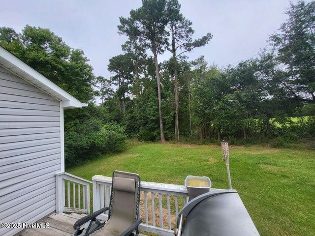 124 Villa Park Drive, Hubert, NC 28539