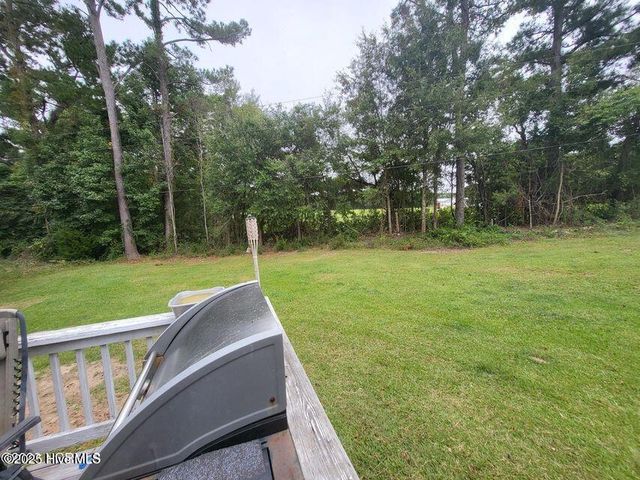 124 Villa Park Drive, Hubert, NC 28539