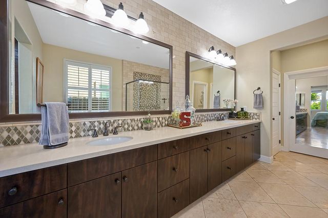3670 Edington Dr, Rancho Cordova, CA 95742
