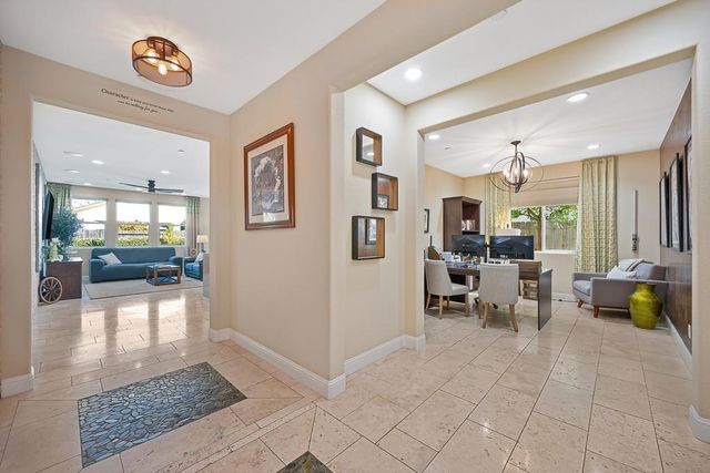 3670 Edington Dr, Rancho Cordova, CA 95742